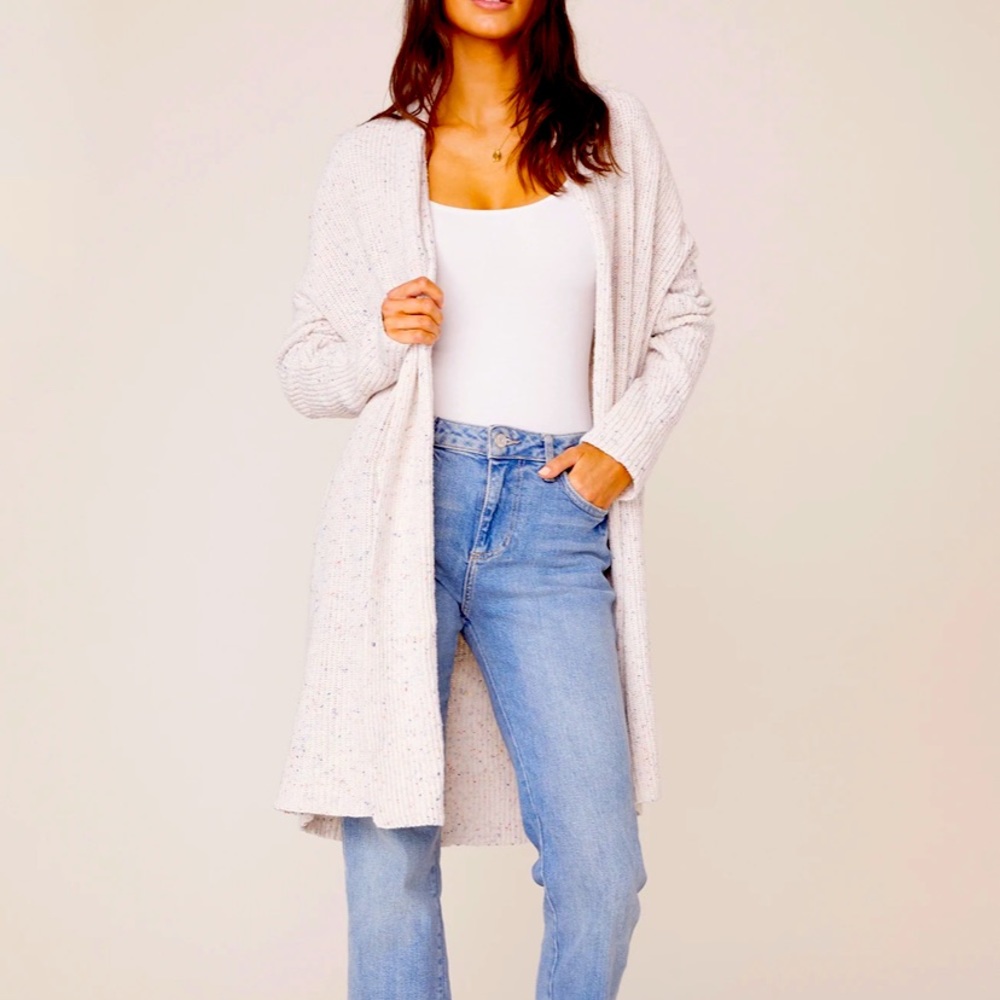 NEW! BB DAKOTA CARDIGAN - NWT